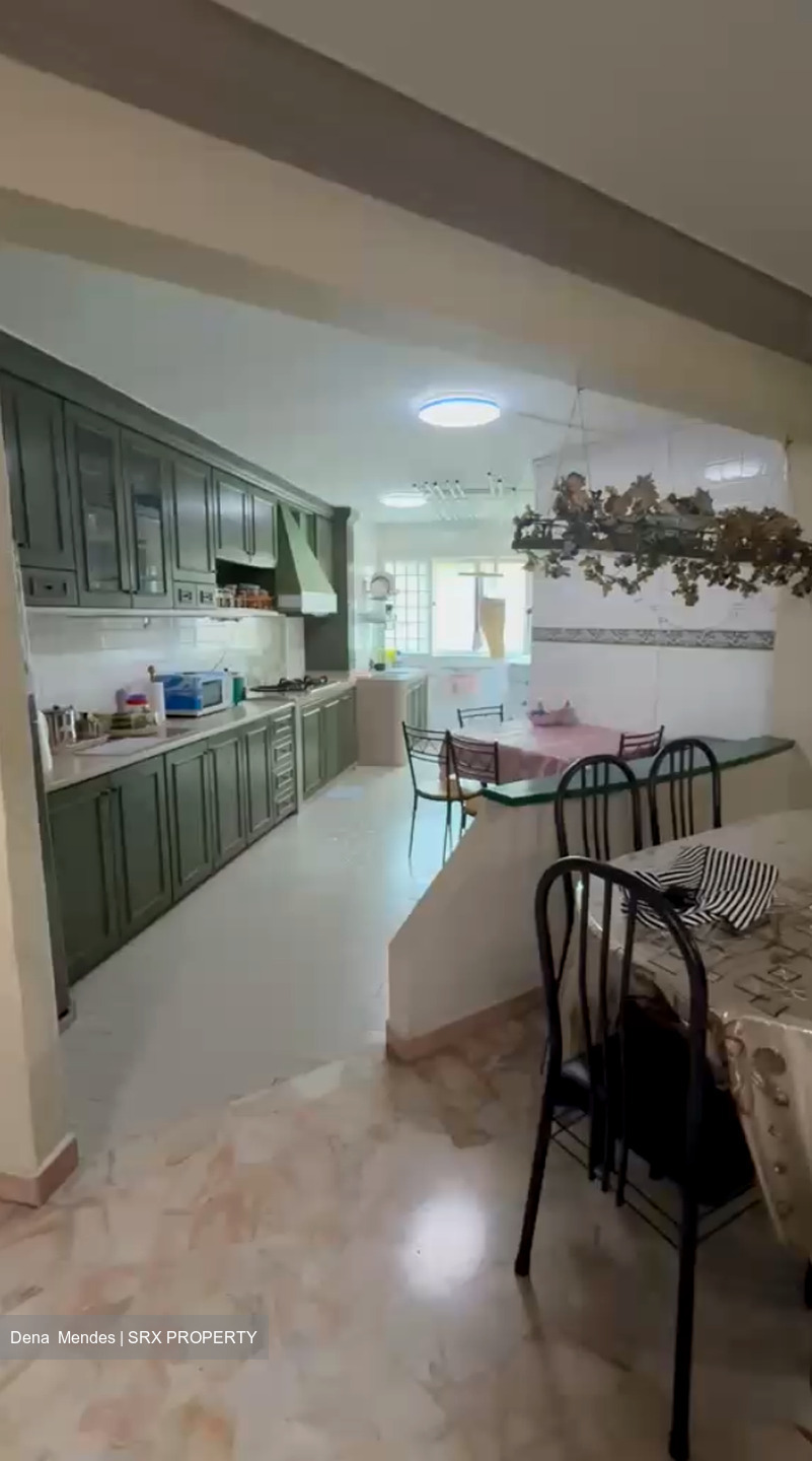 Blk 215 Serangoon Avenue 4 (Serangoon), HDB 4 Rooms #630666161
